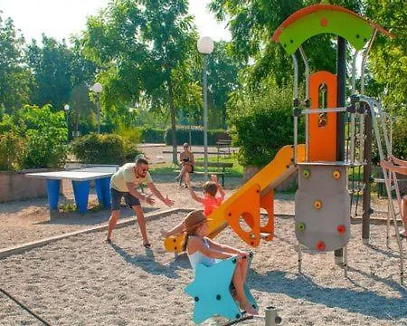 Mobile Confort Sur 3* Proche Europa Park A Camping