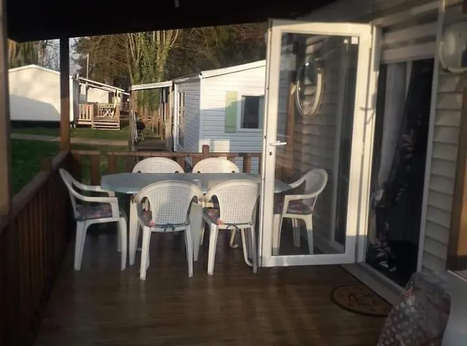 Anne Marie Vous Accueilles Dans Son Familiale Pour 6 Personnes 3 Confortable Proche D Europa Park A Dans 3 Etoiles * Boofzheim